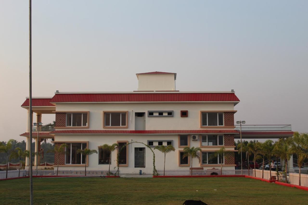 Flamingo Club And Resort Una 3 Km Away From Diu Check Post Exteriör bild