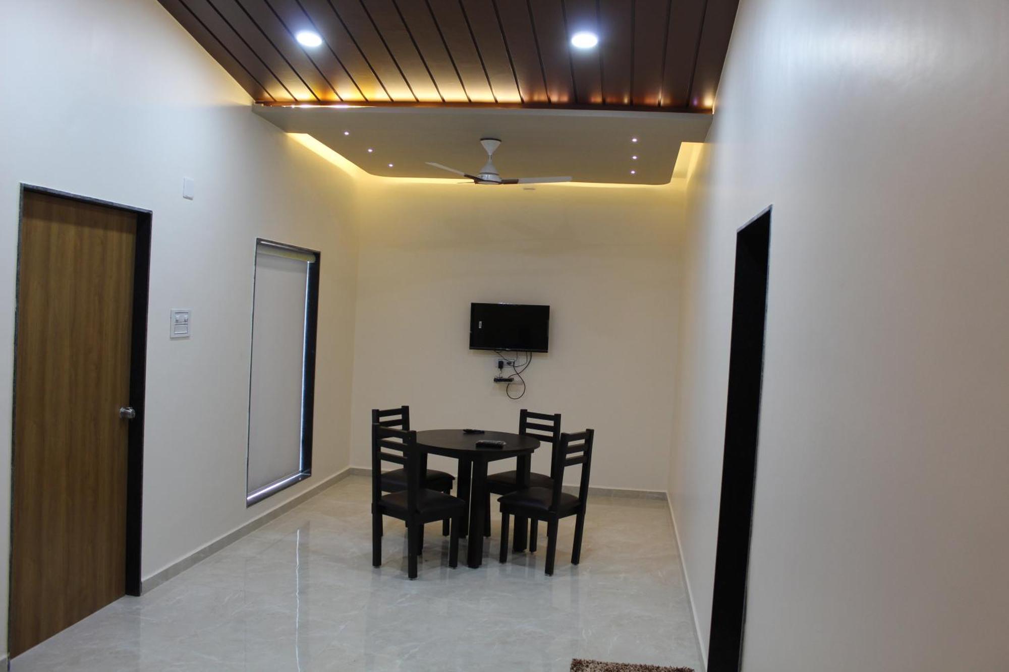 Flamingo Club And Resort Una 3 Km Away From Diu Check Post Exteriör bild